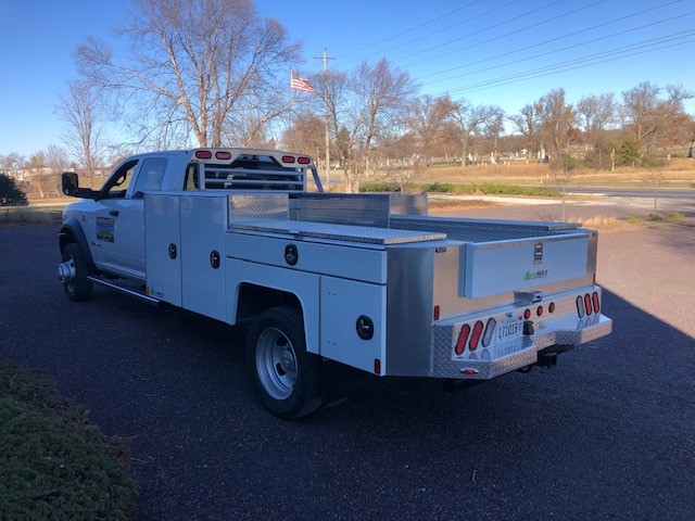 9191a583-51e8-4175-91ec-f38ed71fe0d0